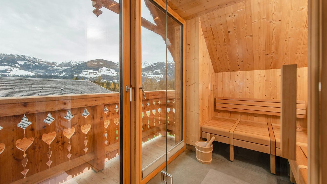 Privat Sauna für Ihre persönliche AUSZEIT Privat Sauna für Ihre persönliche AUSZEIT